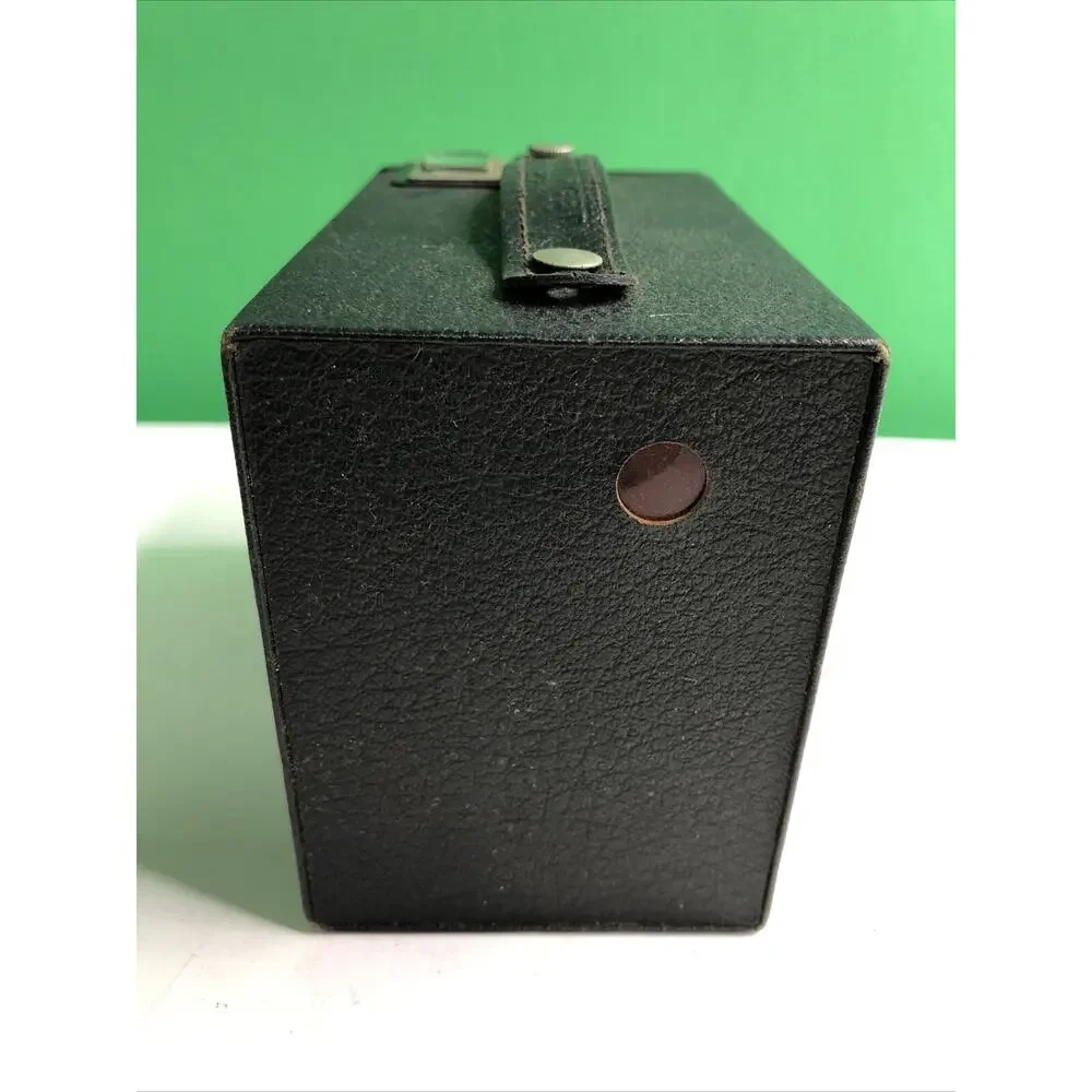 Eastman Kodak Company Brownie Target Six-20 Box Camera Working Shutter Art Deco
